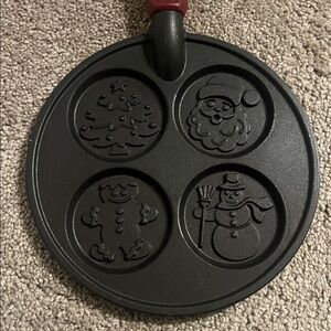 Nordic Ware Holiday Christmas Pancake Pan 8.5” Cast Aluminum Griddle 4 Designs
